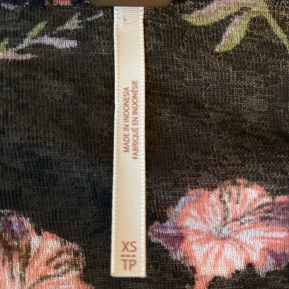 Free People three-tiered blouse - Picture 7 of 8